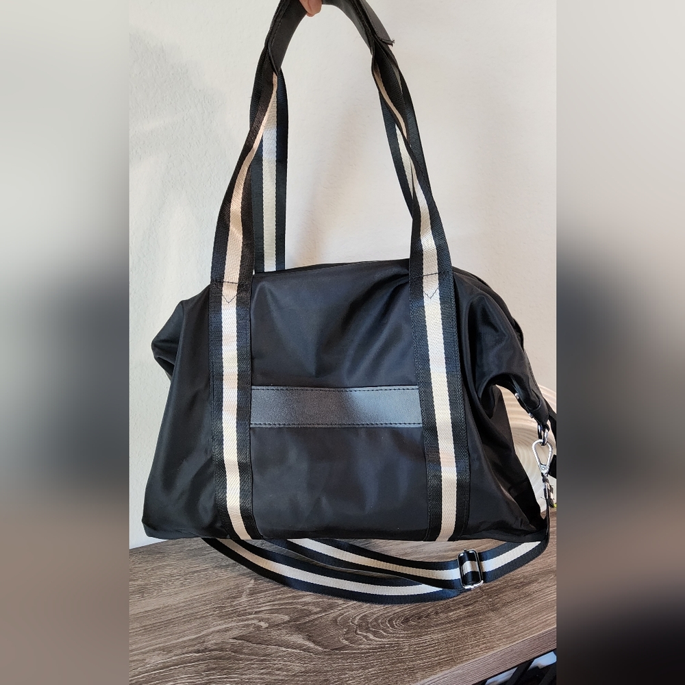 Bag For Love - Contrast Trim Large Capacity Duffel Bag - Women Tote Bags